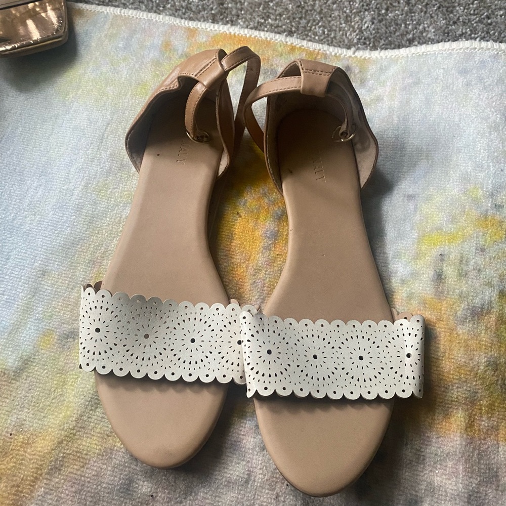 Old navy womens sandals